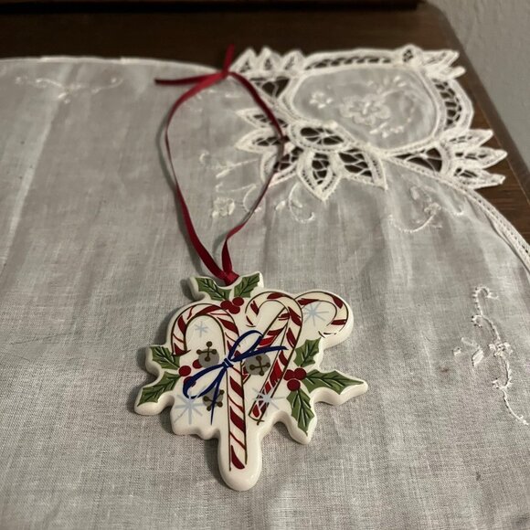 Vintage Longaberger Candy Cane Ornament - Picture 1 of 4